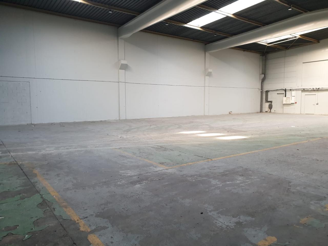 Local d'activité Saint-Ouen-l'Aumône 838m² Location local d'activité Saint-Ouen-l'Aumône Val-d'Oise OLACT2427135 3